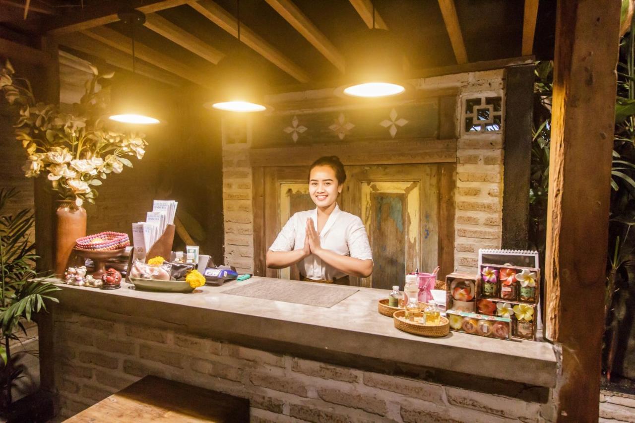 Bening Hut And Spa スミニャック エクステリア 写真