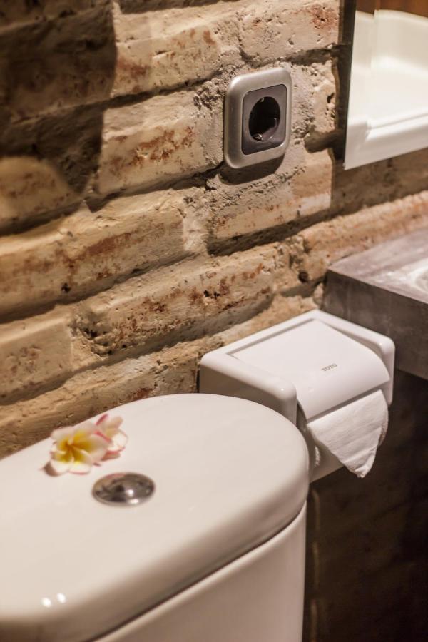 Bening Hut And Spa スミニャック エクステリア 写真