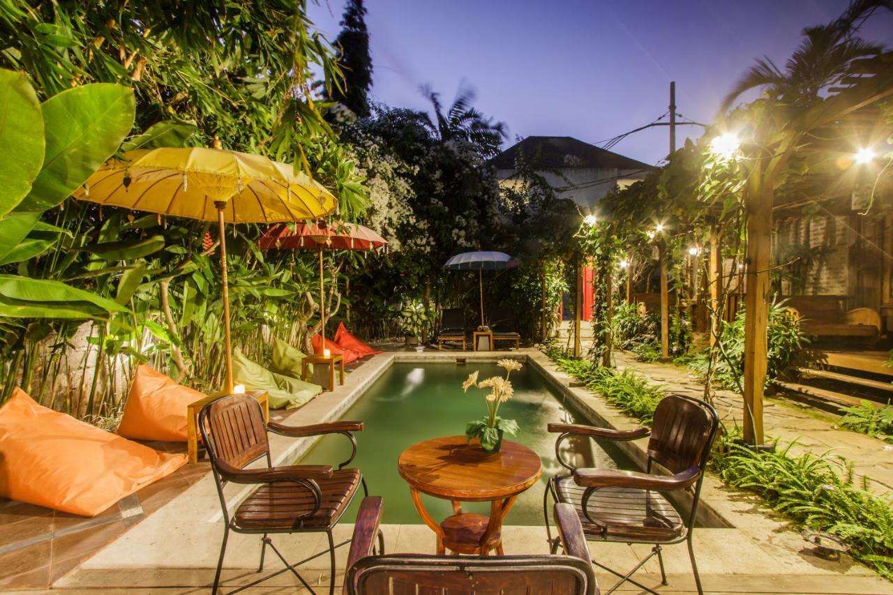 Bening Hut And Spa スミニャック エクステリア 写真