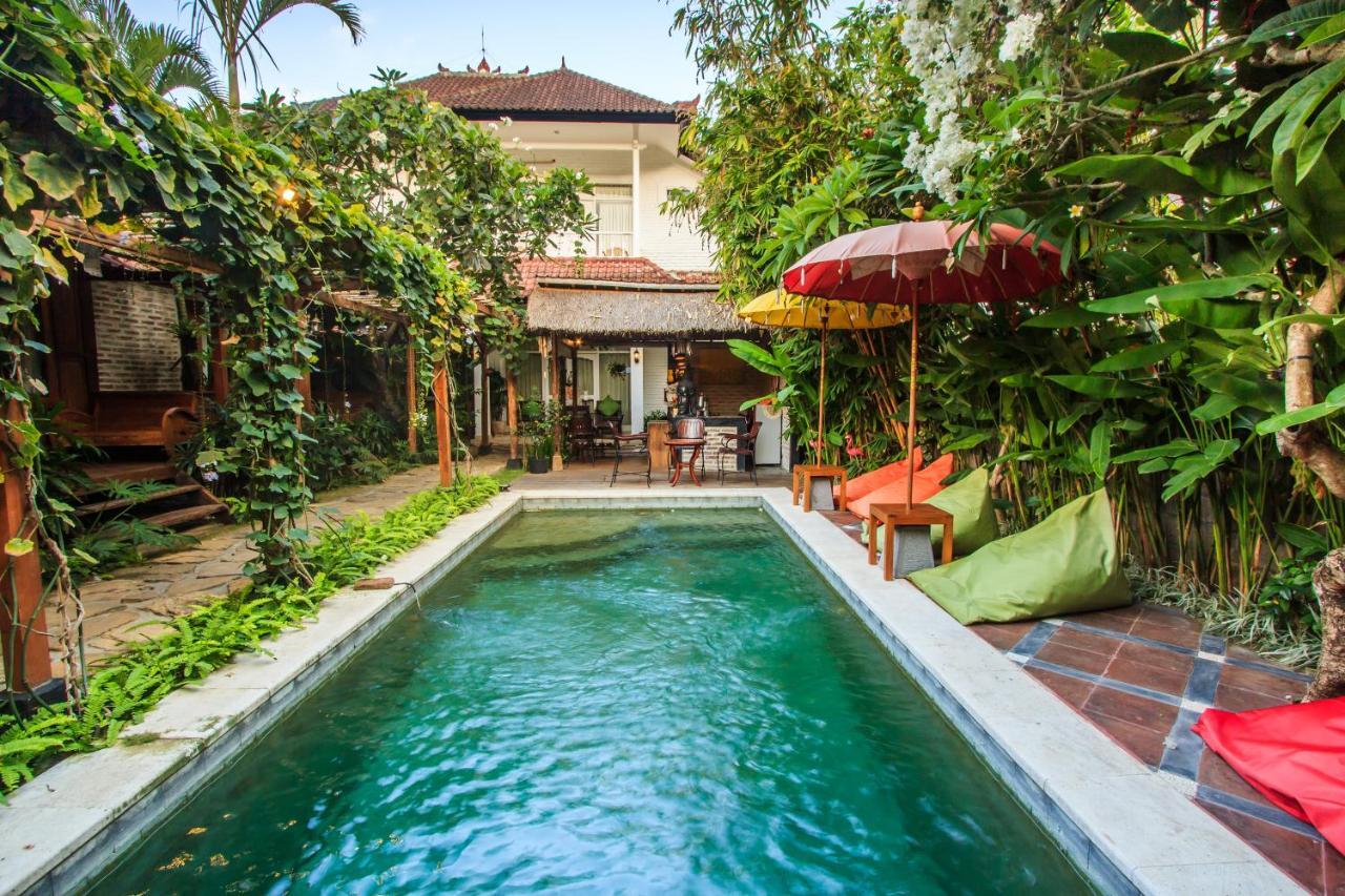 Bening Hut And Spa スミニャック エクステリア 写真